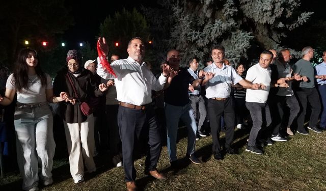 Erzurumlular Derneği Festivale Damga Vurdu
