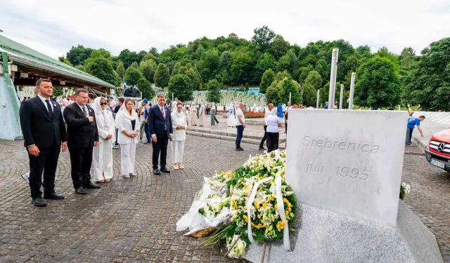 Başkan Tugay Srebrenica Katliamı'nı anma törenlerine katıldı