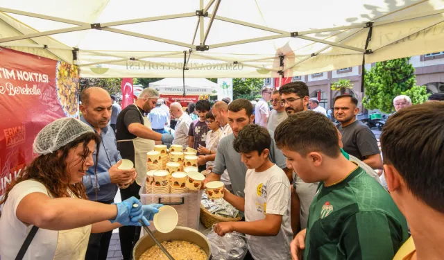 Bursa Osmangazi'de aşure geleneği yaşatılıyor