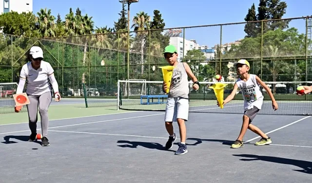 Geleceğin raketleri Antalya Muratpaşa'da yetişiyor