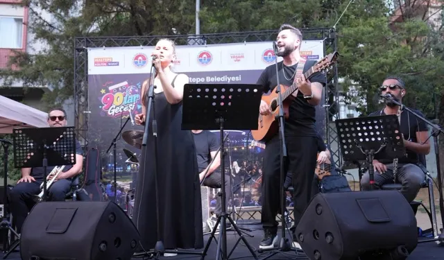 İstanbul Maltepe'de 90'lar rüzgarı devam ediyor