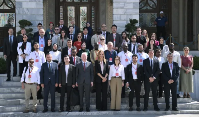 İstanbul'da 21 ülkeden gazeteciler bir araya geldi