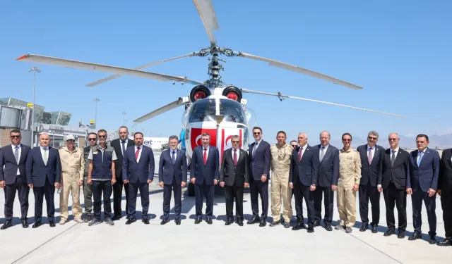 Türkiye'den KKTC'ye yangınla mücadele desteği... Söndürme helikopteri göreve başladı