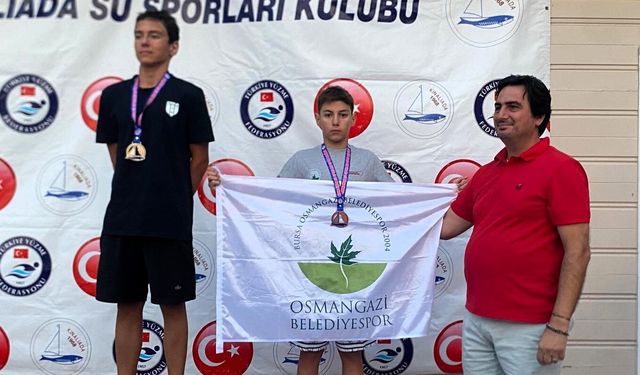 Osmangazi’nin Kulaçları Prens Adaları’nda Madalyaya Uzandı