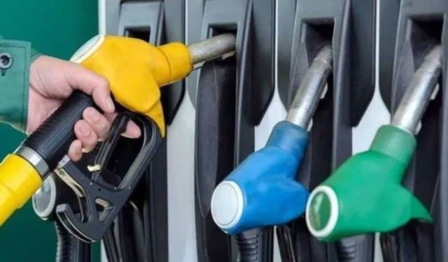 Motorinde gece yarısı 5,57 TL indirim! Tabelalar değişti