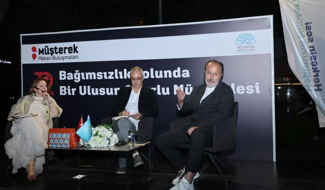 Bursa Nilüfer'de Müşterek Mekan'da bağımsızlık ve Cumhuriyet söyleşisi