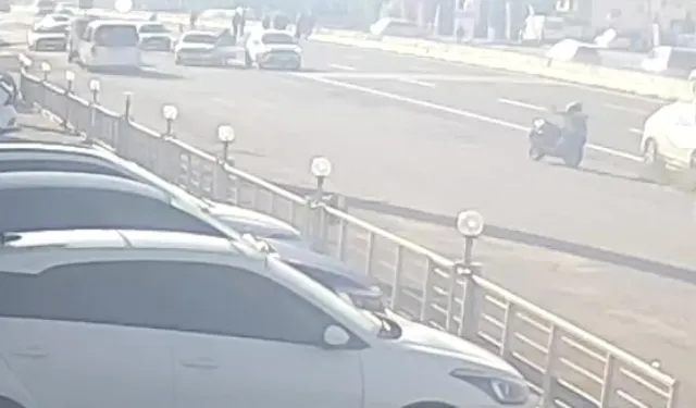 Düzce'de motosiklet yayaya çarptı!