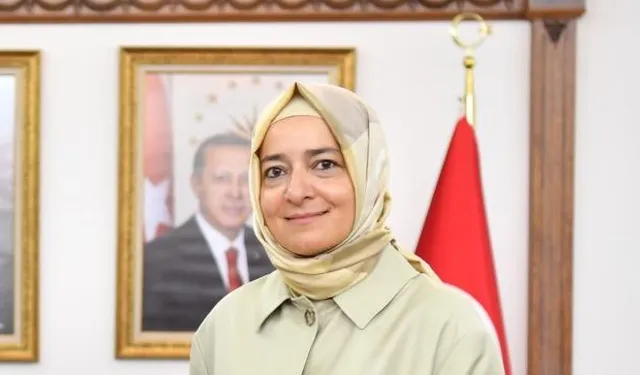 Fon iddialarına adı karışmıştı! Betül Sayan Kaya görevlerinden istifa etti