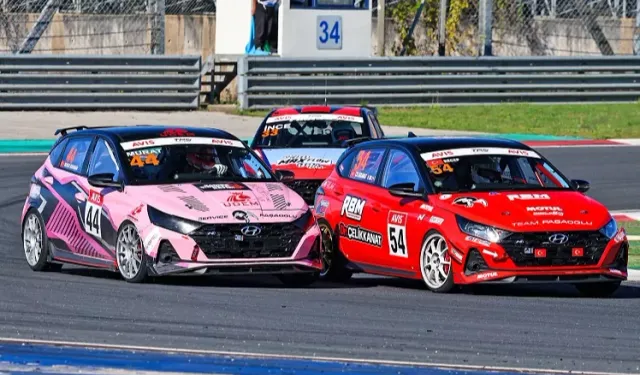 İstanbul Park'ta zirve mücadelesi nefes kesti