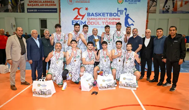 Malatya'da 29 Ekim Cumhuriyet Kupası sahiplerini buldu