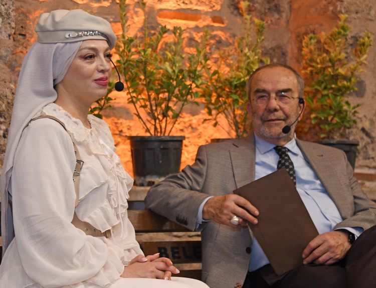 Orhan Veli’nin Şiir Dolu Hayatı Bursa Osmangazi’de Sahnelendi