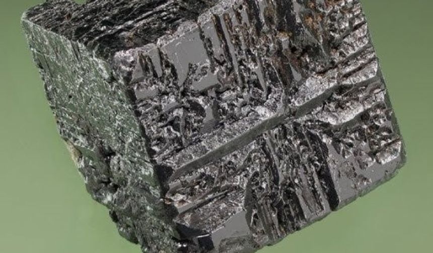 Perovskite minerali veri transferini 1.000 kat hızlandırıyor