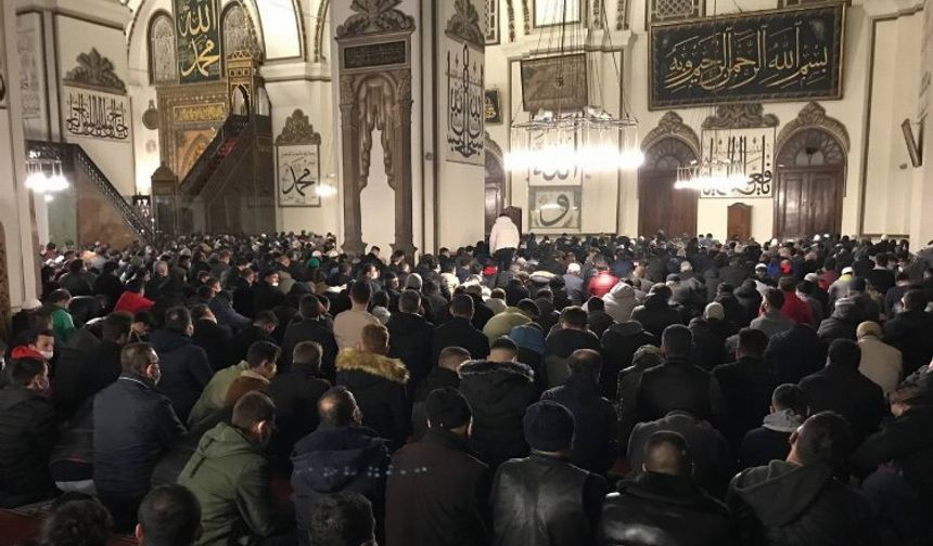 8 Aralık Cuma hutbesi yayımlandı: "Biz tek bir ümmetiz"