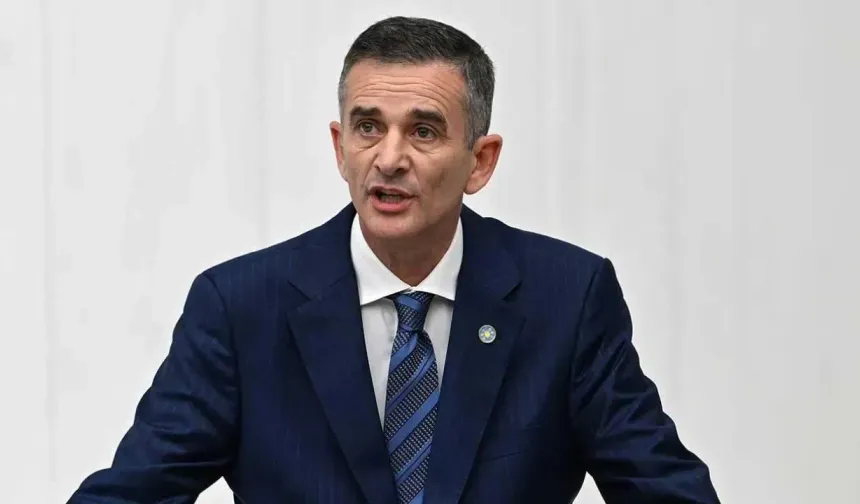 Ümit Dikbayır AK Parti'ye geçiyor