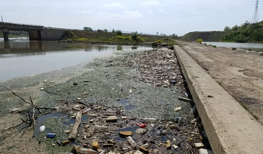 Boğazköy Barajındaki Kirliliğe Kim Dur Diyecek?