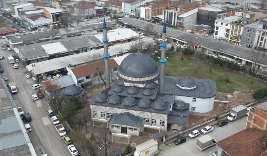 Bursa İnegöl'den çeyrek asırlık kandil geleneğine katkı