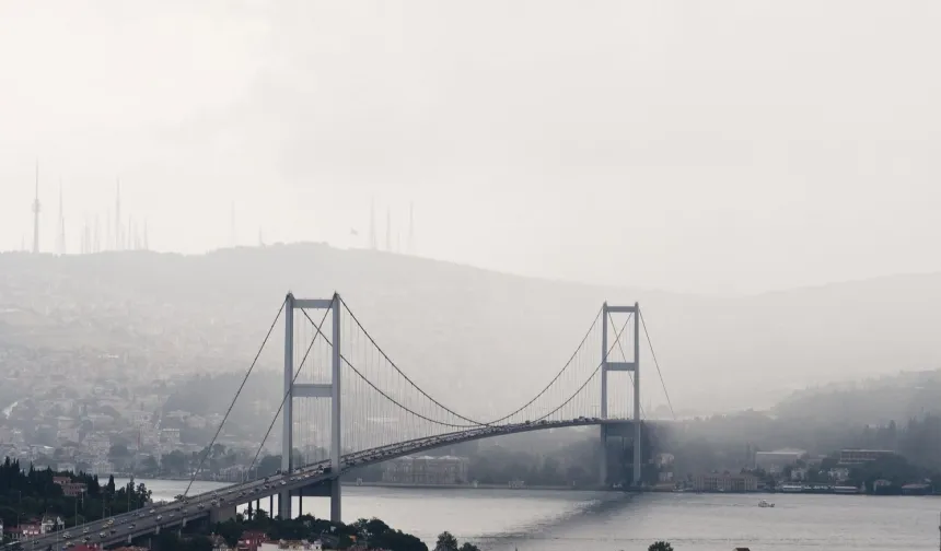 Meteoroloji'den kuvvetli yağış uyarısı! Sıcaklıklar düşüyor!