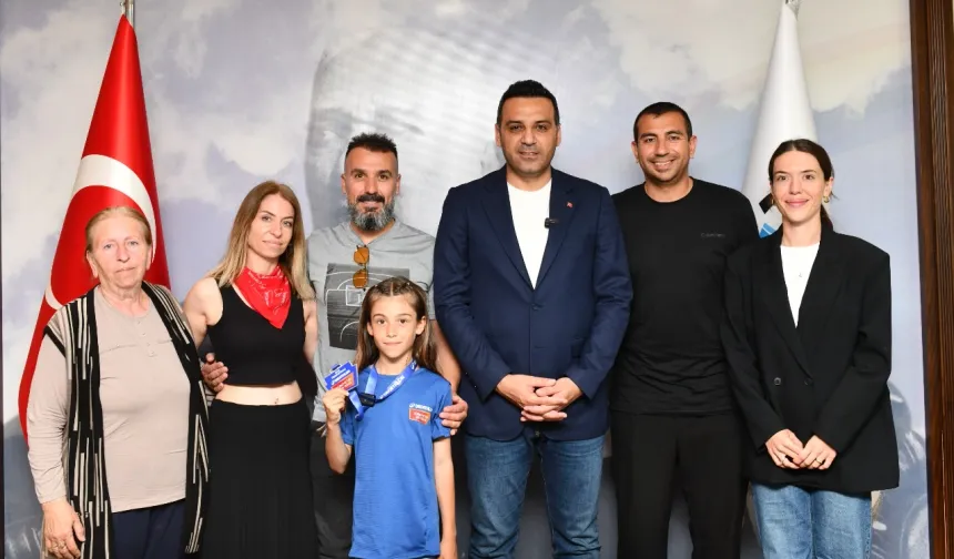 Türkiye’nin en hızlısı Güneş'e Çiğli'de Başkan Yıldız’dan destek