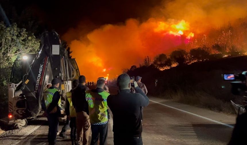 Bursa Karacabey'deki“Yangına karşı yoğun bir mücadele başlatıldı”