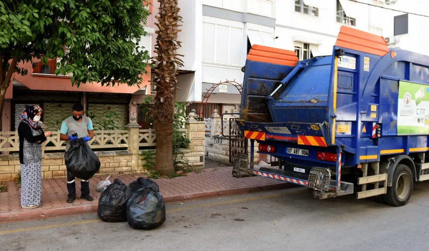 Antalya'da 'Çevre Komşu Kart'ta şampiyon değişmedi