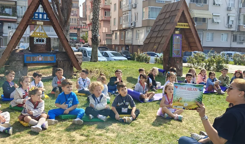 Bursa Gemlik’te 'Açık Hava Kütüphanesi' hayat buldu