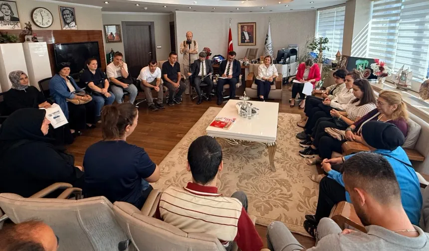 İzmit'te halk buluşmalarında vatandaş anlattı, Fatma Başkan dinledi