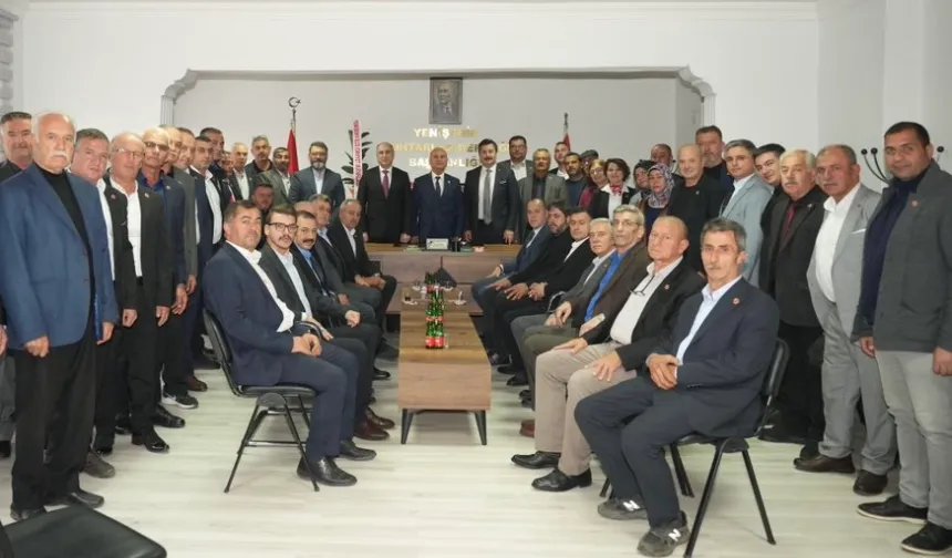 Bursa Yenişehir'de Başkan Özel muhtarlarla buluştu