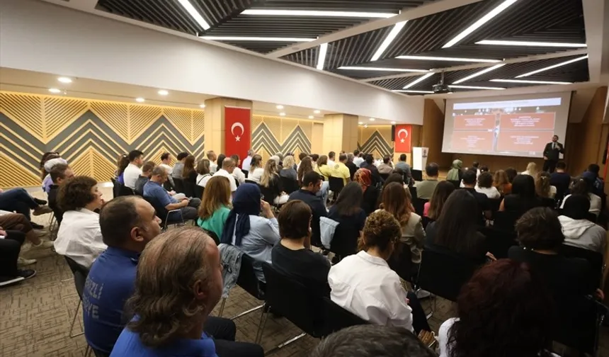 Denizli Büyükşehir Belediyesi personeline KVKK eğitimi