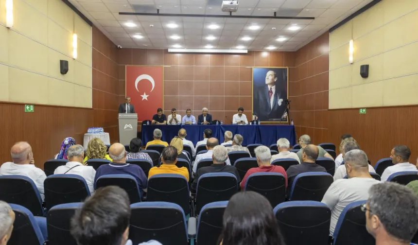 Mersin Büyükşehir'den Akdeniz'de muhtarlarla verimli istişare toplantısı