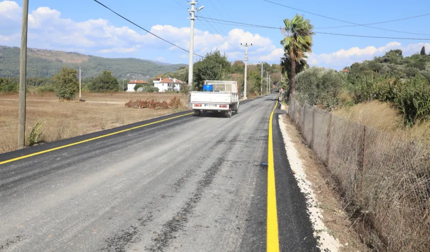 Muğla Büyükşehir, Şirinköy-Çıtlık'ta yol çalışmalarını tamamladı