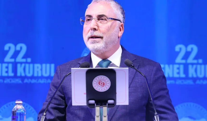 Bakan Işıkhan: İşsizlik düşüyor, istihdam artıyor