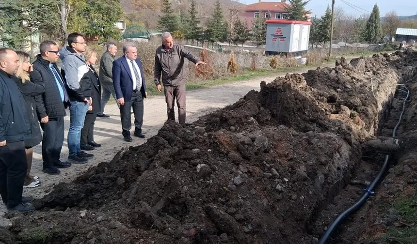 Bozüyük'te içme suyu müjdesi... Muratdere'ye 4 bin 500 metrelik yeni hat
