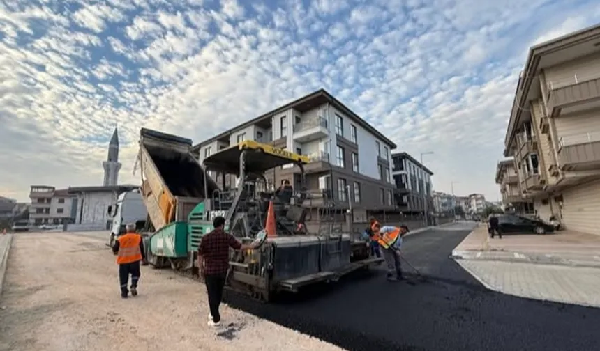 İnegöl Belediyesi'nden 3 bölgede asfalt hamlesi