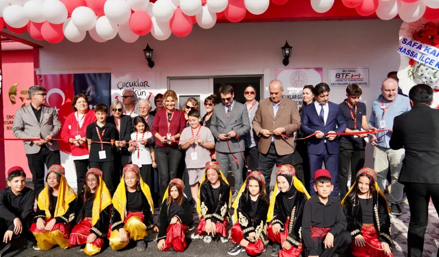 Çocuklar Gülsün Diye'den 59. Anaokulu Hatay Hassa'ya