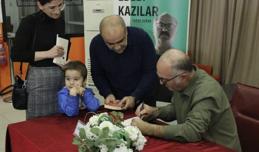 Faruk Duman Nilüfer'de 'Edebi Kazılar'a konuk oldu
