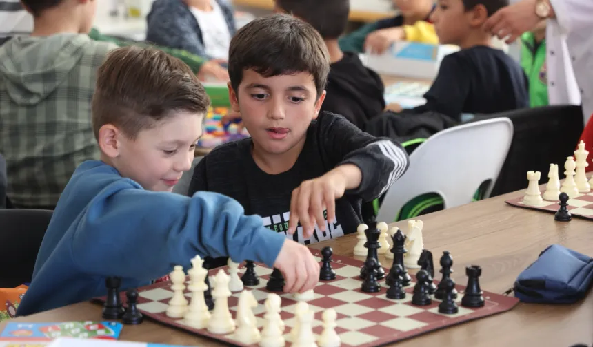 Genç KOMEK'te atölye eğitimleri başladı