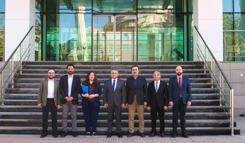 Konya'da 'ihracat uzmanlığı' eğitimi tamamlandı