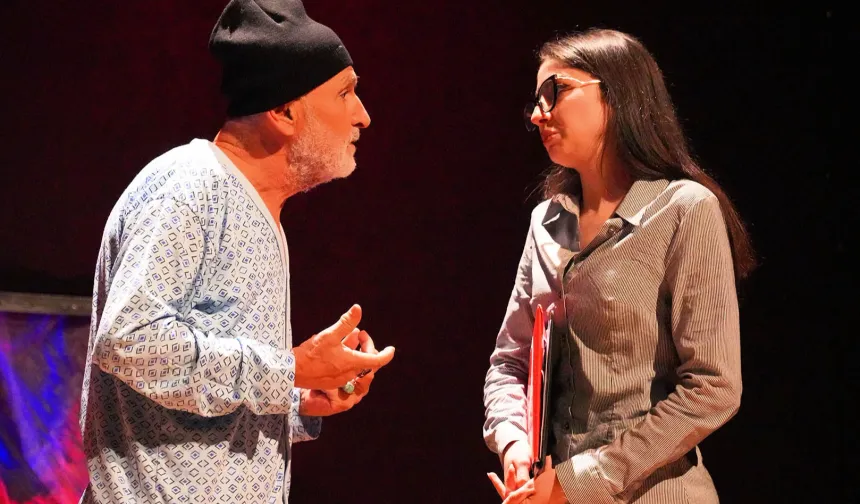 Ankara Keçiören'de 'Deliler Koğuşu' yüreklere dokundu