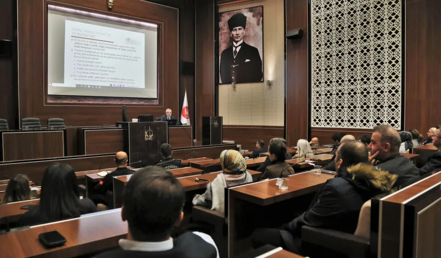 Ankara Keçiören'de yöneticilere disiplin ve yetki devri eğitimi