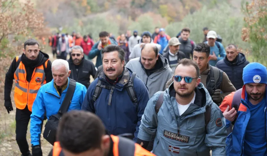 Bursa Yenişehir'de doğa yürüyüşüne büyük ilgi
