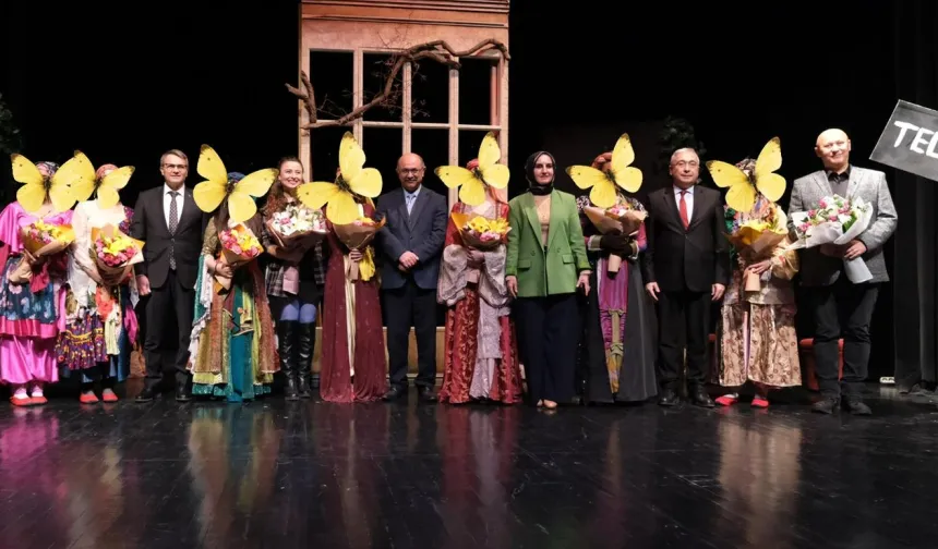 Devlet Tiyatroları çocukları masal dolu yolculuğa çıkarıyor