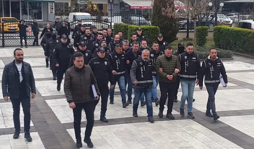 Düzce'de dev silah kaçakçılığı operasyonu: 6 gözaltı
