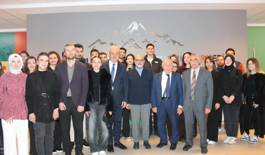 Kayseri milletvekili Cıngı üniversitelilerle buluştu