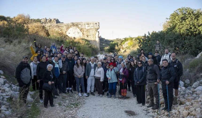 Mersin'de Tarihi Kilikya Yolu'nda doğa ve tarih yolculuğu