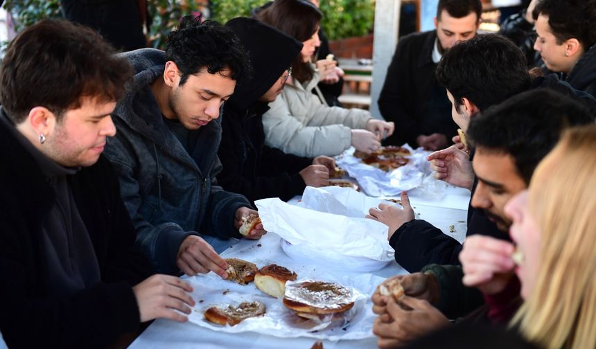 Bursa’nın Asırlık Lezzetlerine Osmangazi’de Yolculuk Yaptılar