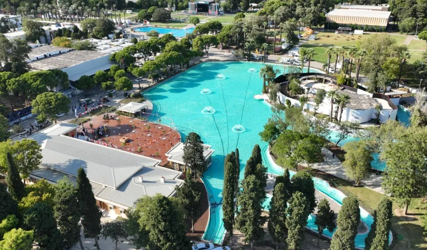 2025 İzmir'e değer katan projelerin yılı oldu