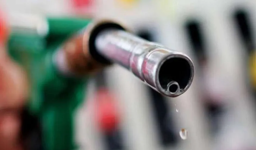 Benzin ve motorine gelecek zam iptal edildi!