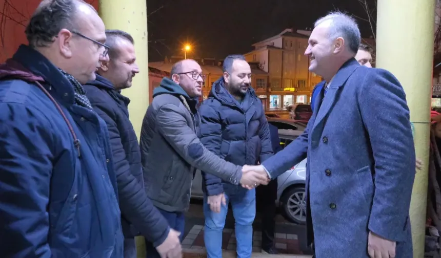 İnegöl Ak Parti'den yeni yıl ziyareti