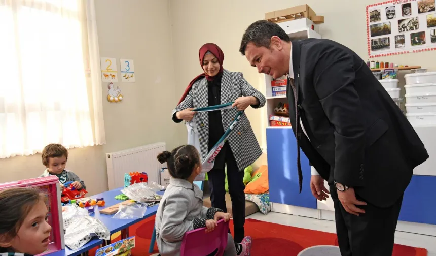 Bursa protokolü özel çocukların karne gününde buluştu