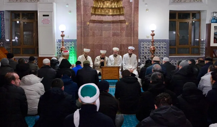 Bursa İnegöl'de yılın ilk sabah namazında buluştular